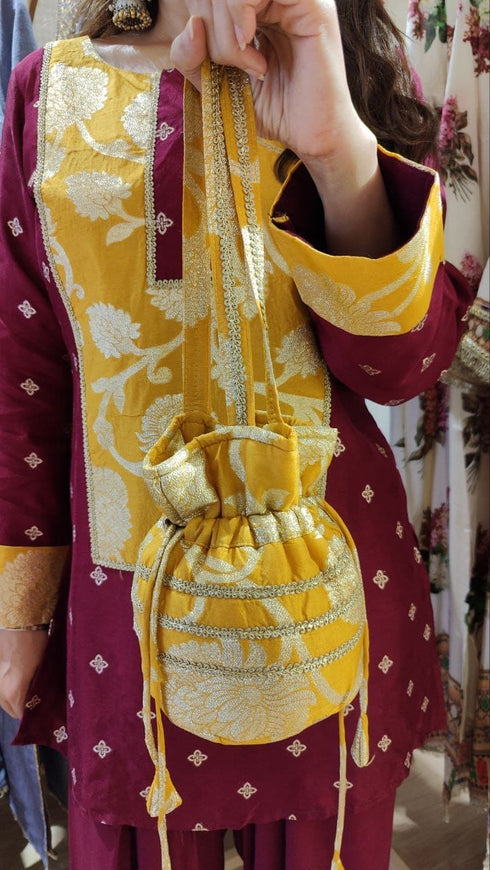 Maroon Jacquard Silk Farshi Set with Potli